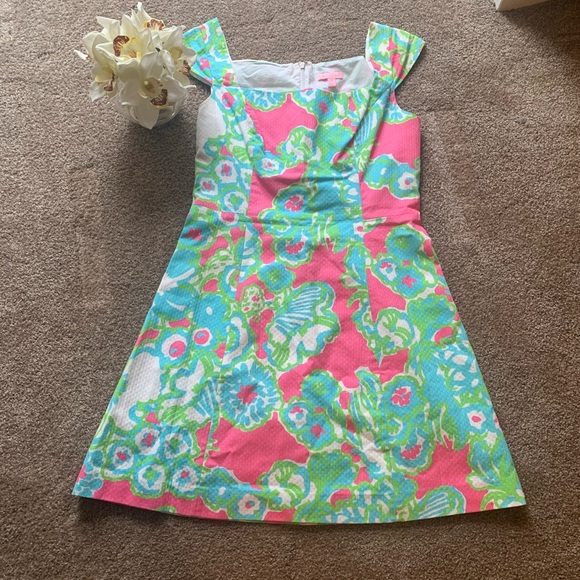 Lilly Pulitzer Dresses & Skirts - Lily Pulitzer Shift Dress